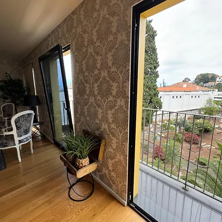 Carreira Residence Funchal  Exterior photo